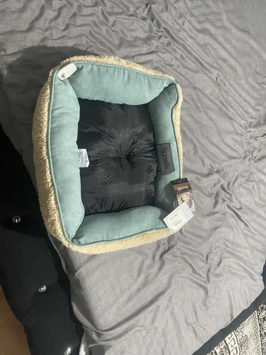 patuț pentru caini !