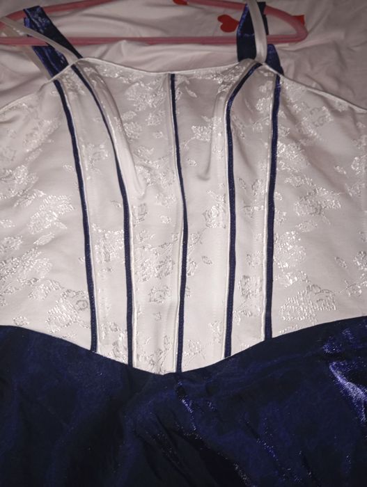 Rochie de mireasa in doua culori