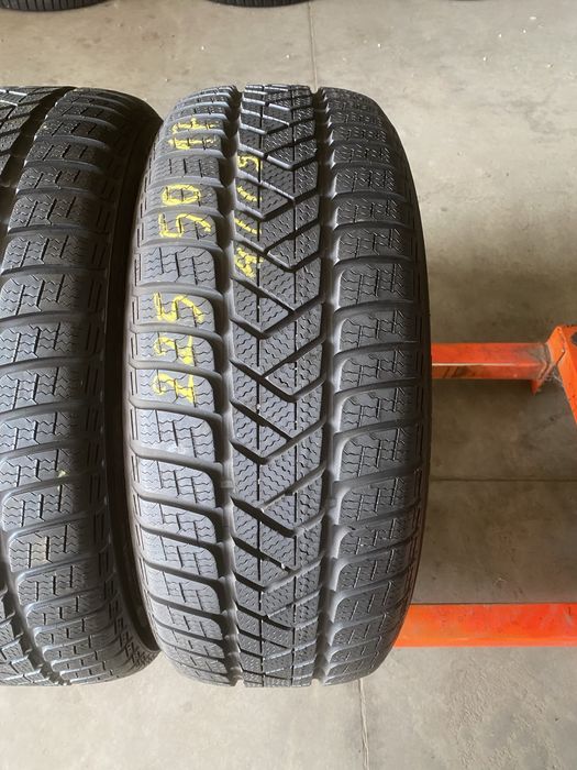 Anvelope iarna 225/50/17 Pirelli Sottozero 3 225 50 17 R17
