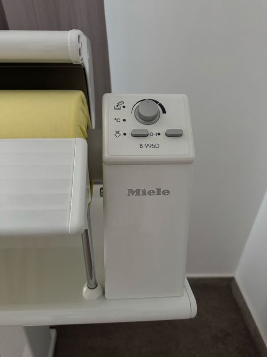 Aparat calcat Miele(Calandru)