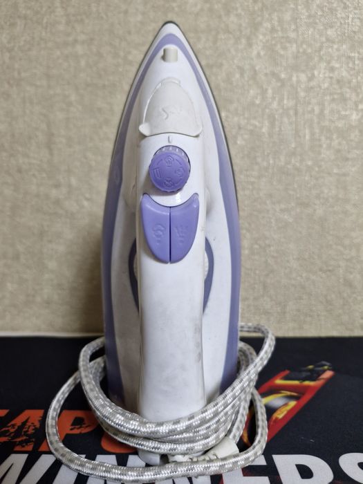 паровой утюг Maxwell