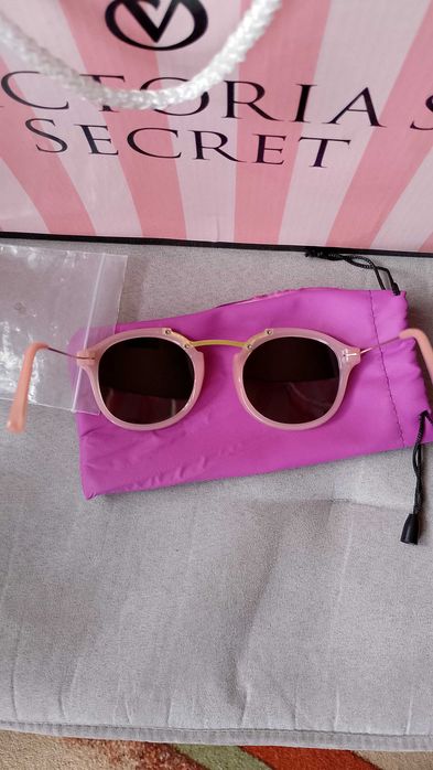 Стилни Дамски очила