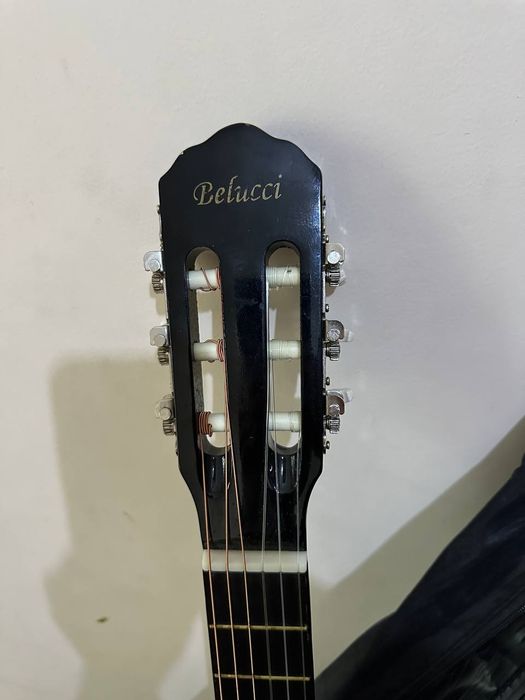 Gitara holati yaxshi