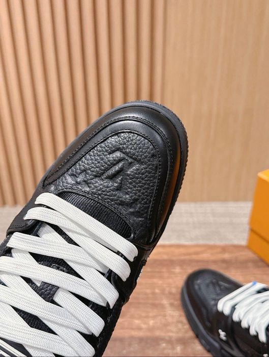 Кроссовки от LV отличного качества