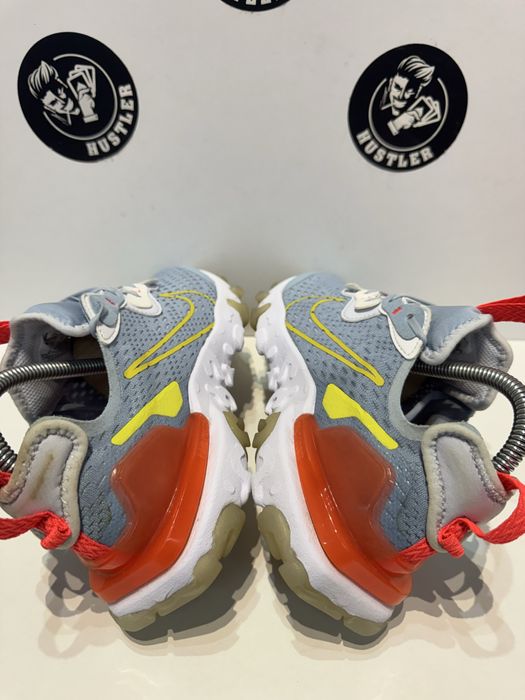 Маратонки NIKE REACT VISION .Номер 37.5