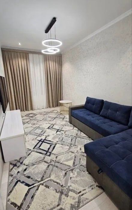 Сдается 2 ком ЖК Дустлик. Рядом с Метро Дустлик. Узбум