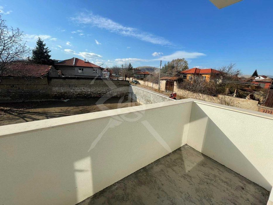 Продава се Къща в с. Куртово Конаре, Област Пловдив - 264 кв.м за 1932 €/кв.м - Снимка #5