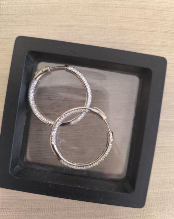 Продам серьги серебро