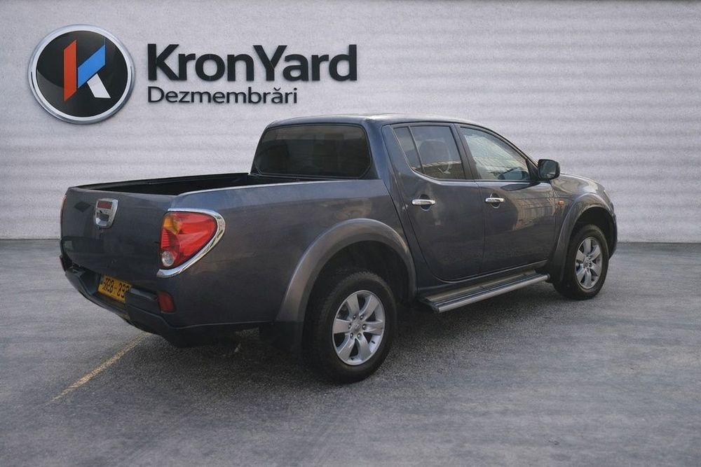 Tapiterie Plafon Mitsubishi L200 2006 - 2010 (619)