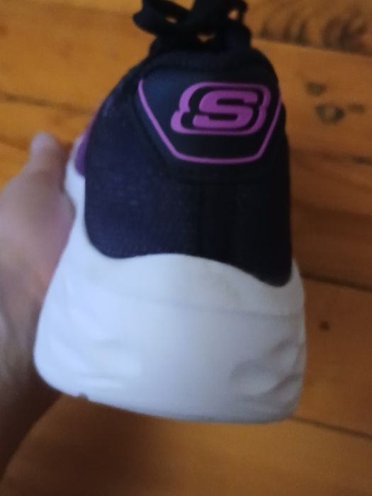 Маратонки SKECHERS
