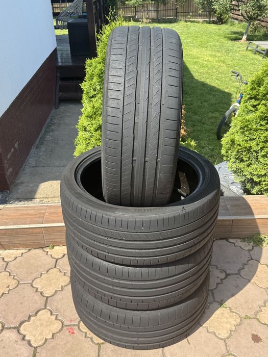 Set 4 Anvelope 255/40/21 Vară Continental