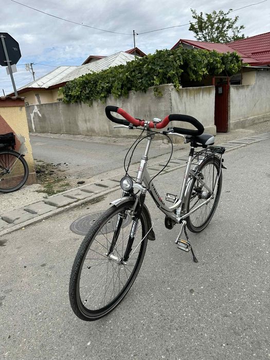 De vanzare bicicleta din aluminiu mai lmulte detali la tel