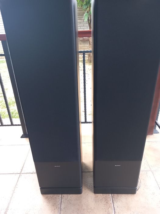 Boxe coloana Sony SS7