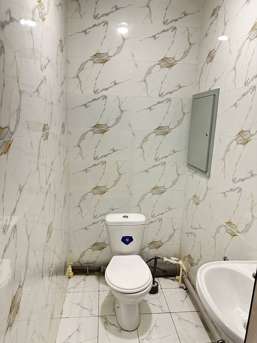 Срочно сотилади 2-хонали, 65 кв.м, Янгихаёт