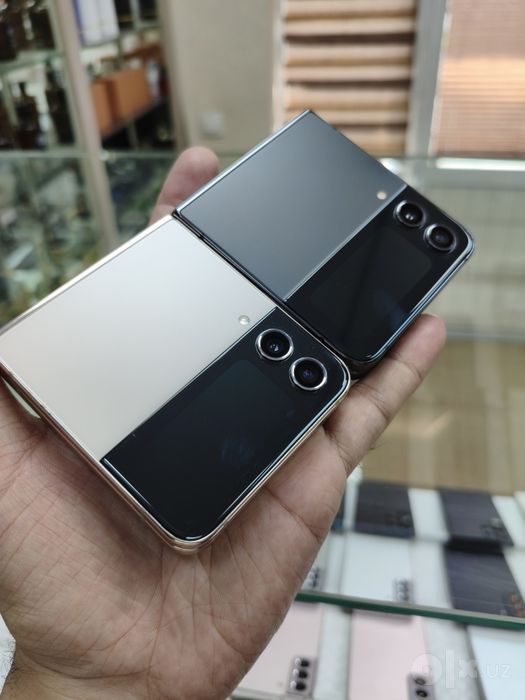 Samsung Flip 4 256GB