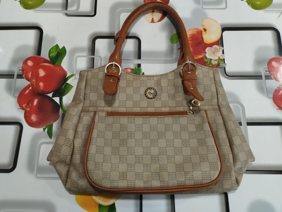 Сумки  женские цена за обе