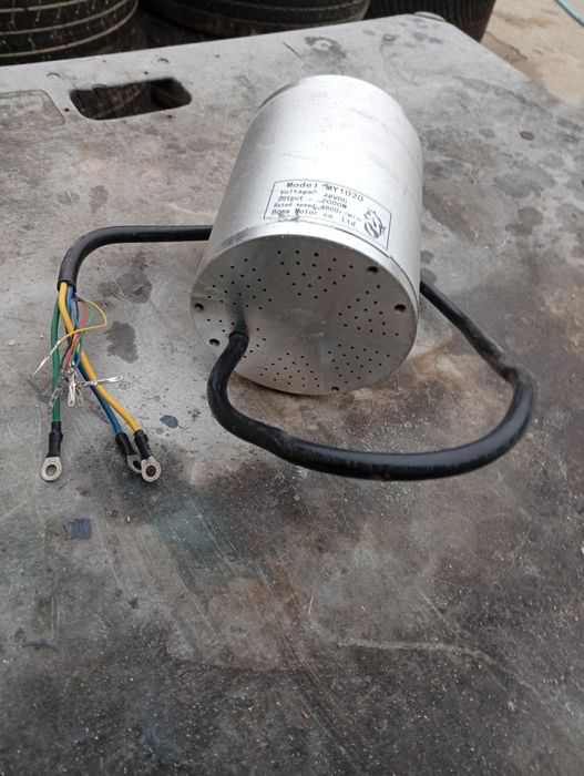 Motor 48v 2000w nou controller 48v 2000w nou.