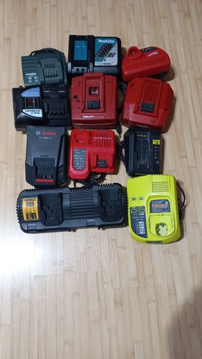 Încărcătoare originale