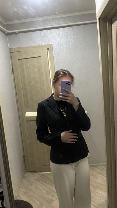 Продам одежду 1000