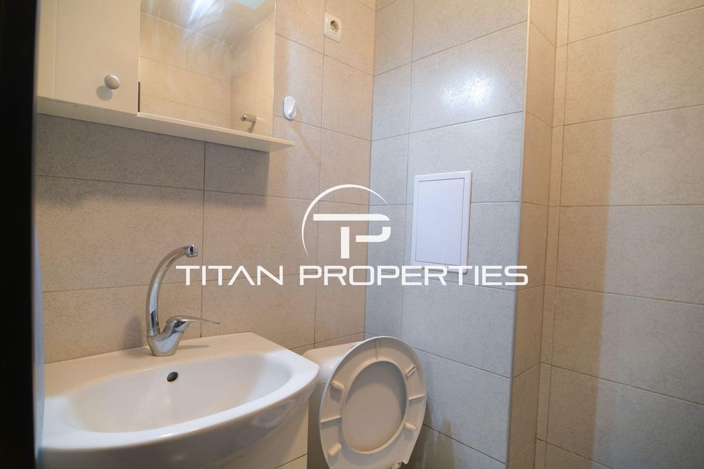 Дава се под наем Двустаен апартамент в Пловдив, Южен - 68 кв.м за 418.71 € - Снимка #3