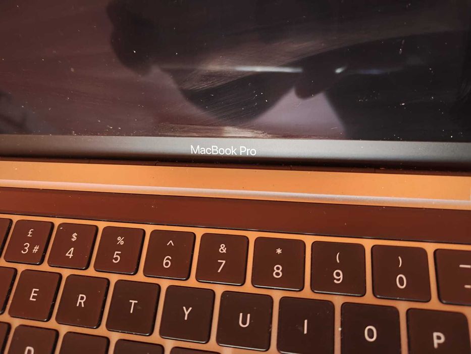 лаптоп Apple Модел: MacBook Pro A2338