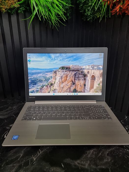 Noble Amanet - Lenovo Ideapad 330, Intel celeron N4000, 4GB, 256gb