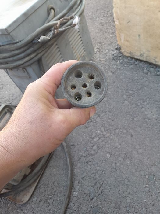 Продам вибратор для бетона.Преобразователь.