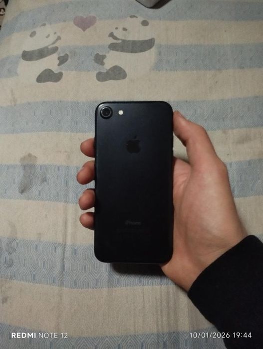 Iphone 7 sotiladi abmen ham bor