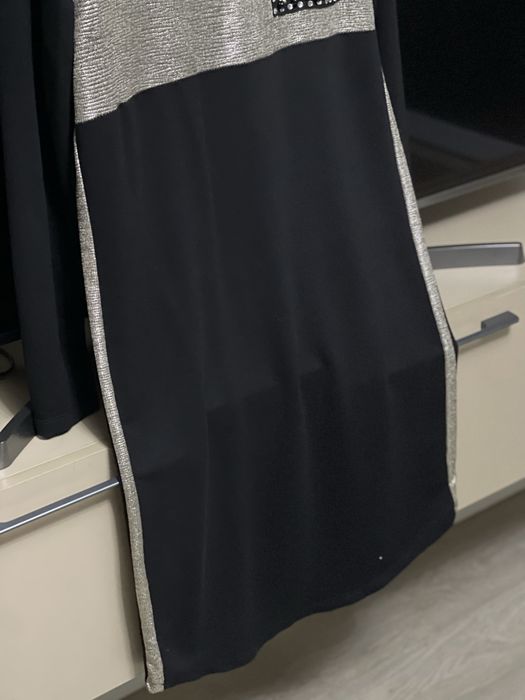 Платья вечерние