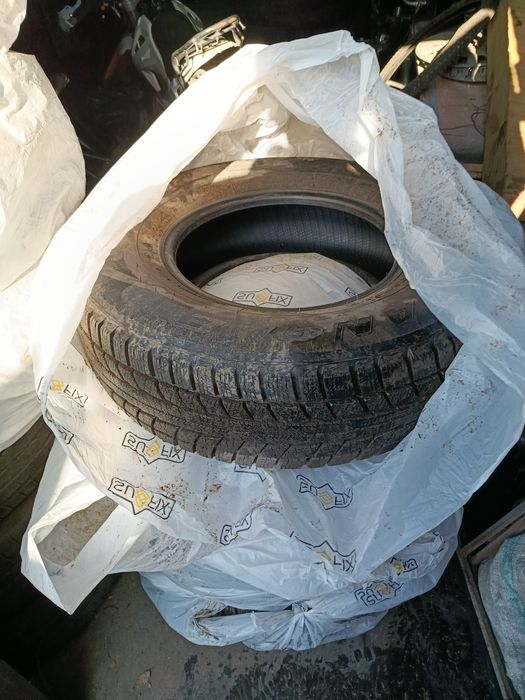 Продам резину 235/75 r15