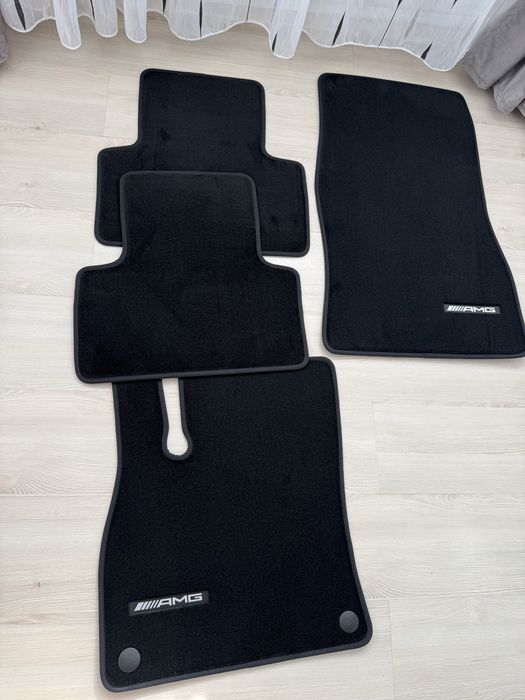 Set covorașe Mercedes AMG