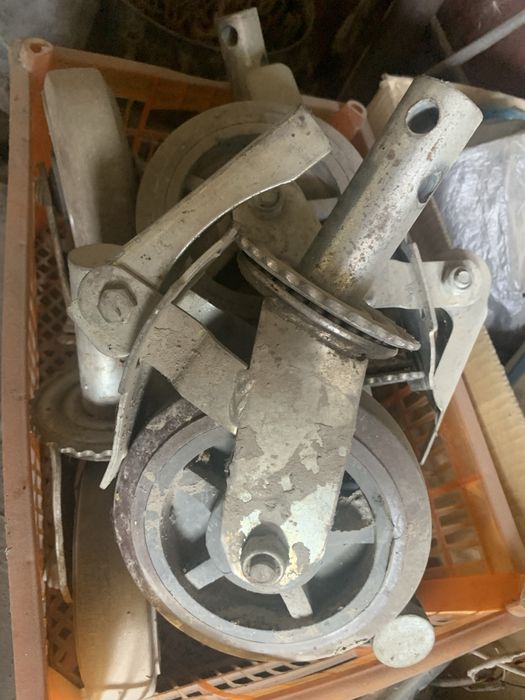 Продам колеса для лесов