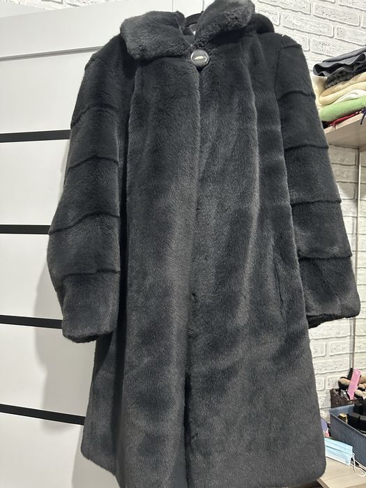 шубка темно синего цвета