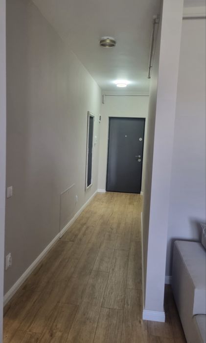 Inchiriez apartament apahida