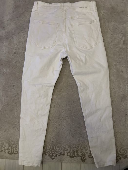 Blugi Albi rupti slim fit