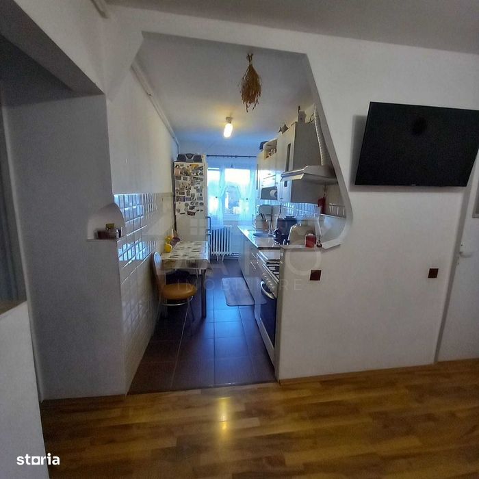 Vand apartame,2 canere — fotografia 3