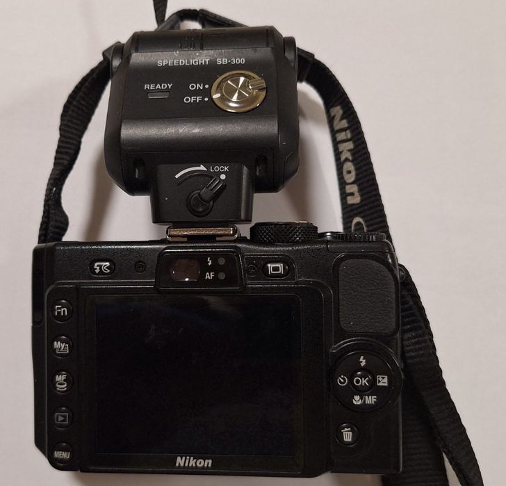 Nikon Coolpix P6000