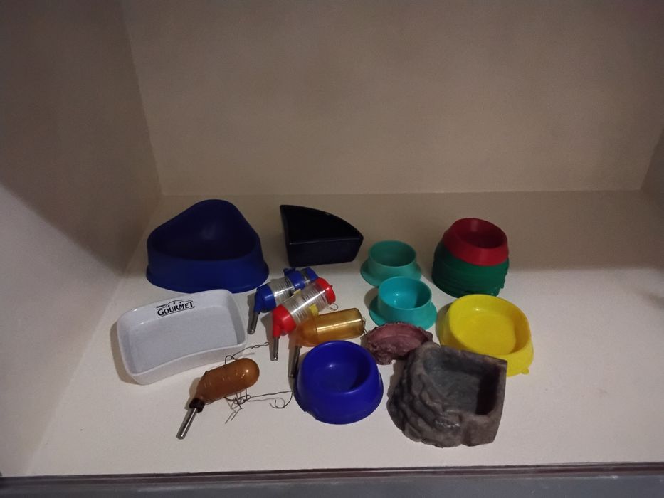 Поилки для рептилий и грызунов