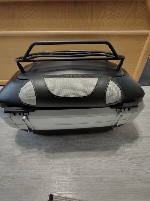 Top case topcase cutie moto Givi V47 monokey V56 maxia
