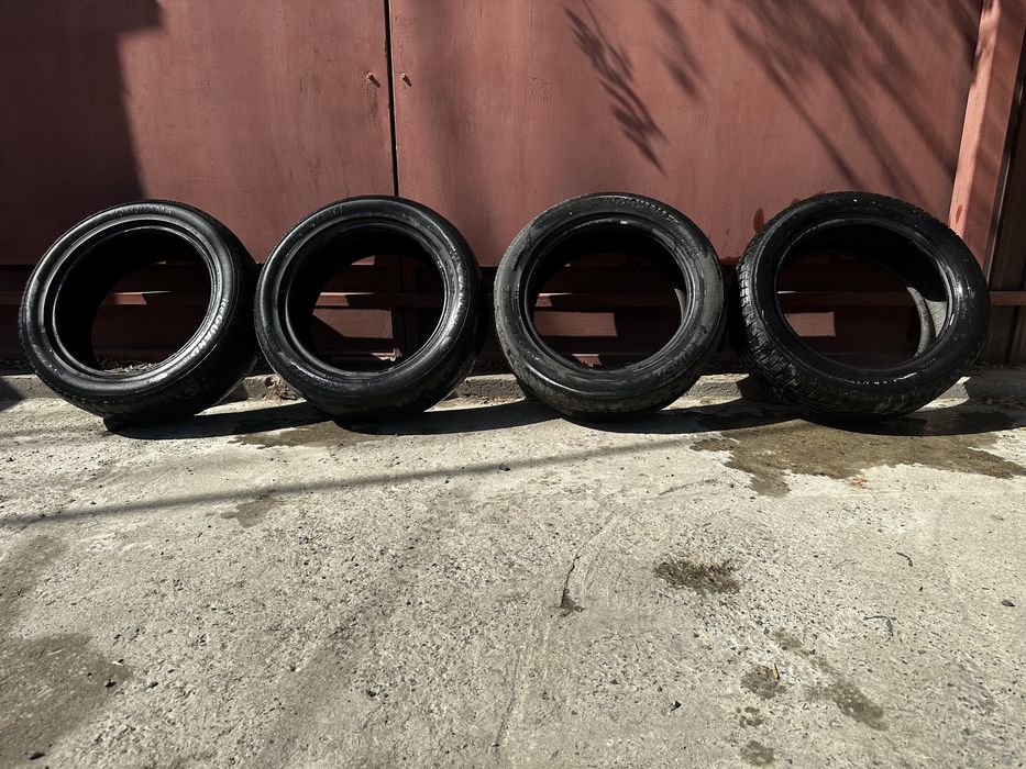 Комплект зимних шин камри