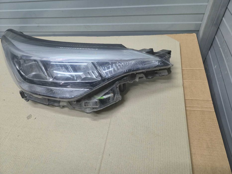 Far dreapta FULL LED Toyota C-HR Facelift 2019 2020 2021 cod 81110-f4180-00