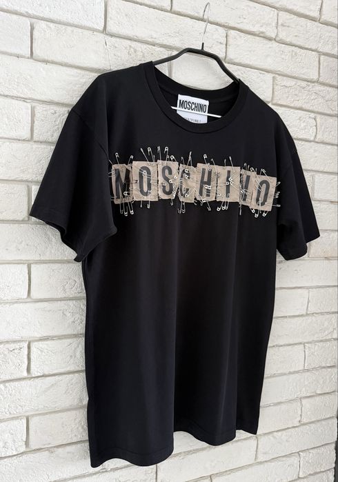 Оригинална тениска Moschino
