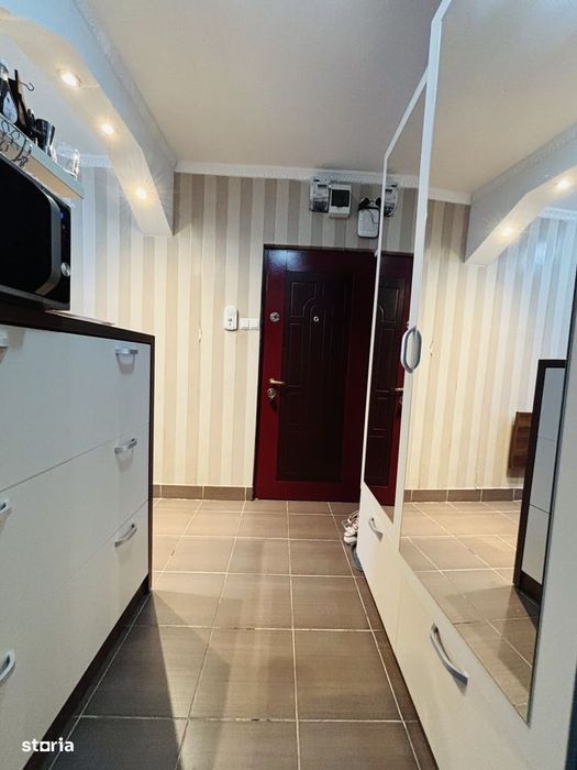 Apartament 2 camere, Zona Rogerius