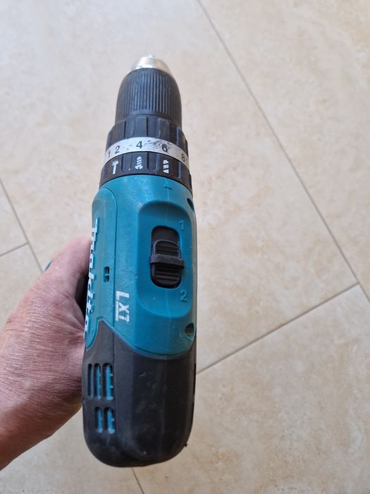 Makita DHP 453 , DHP 458 - masina de gaurit su insurubat