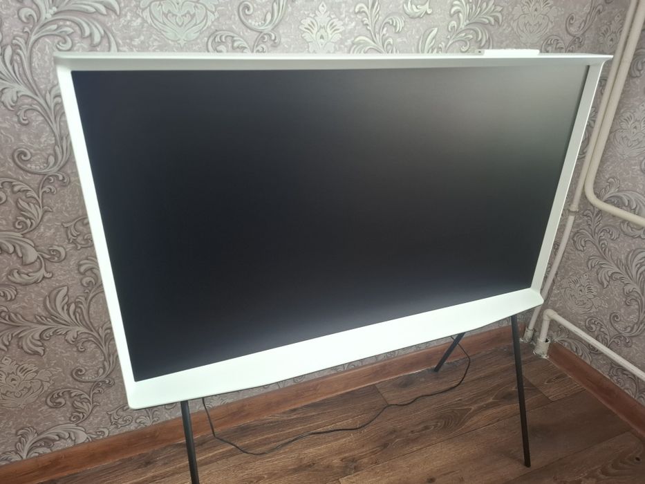 Samsung The Serif 55" 4K Smart TV (2022)