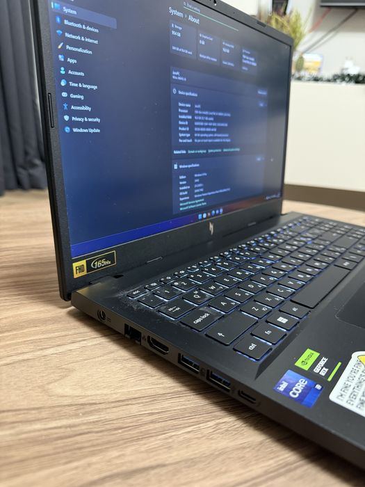 Геймърски лаптоп Acer Nitro