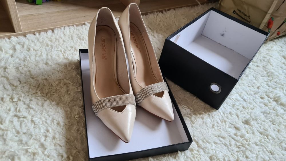 Pantofi bej din piele 37 Lanzony & b ivory strasuri cristale