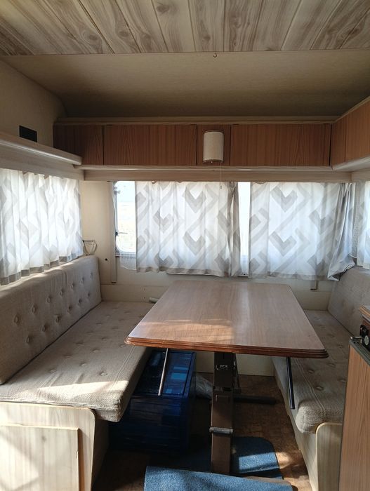 Каравана Шато 460