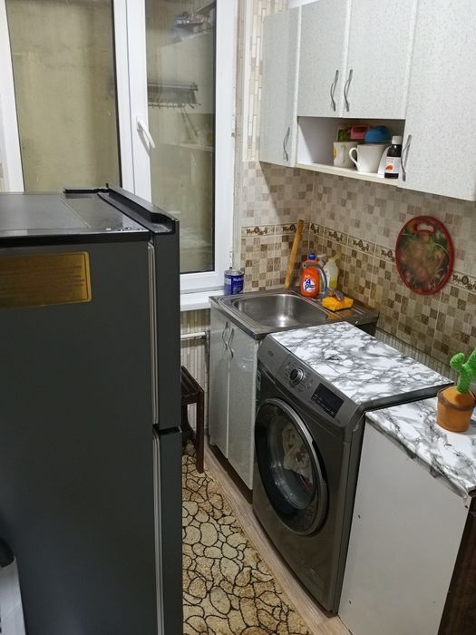 Срочно 1 хонали квартира сотилади