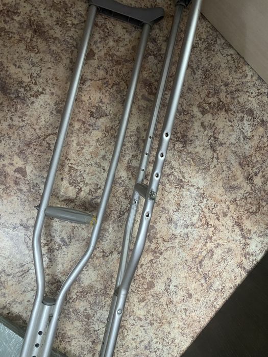 Костыли подмышечные для взрослых